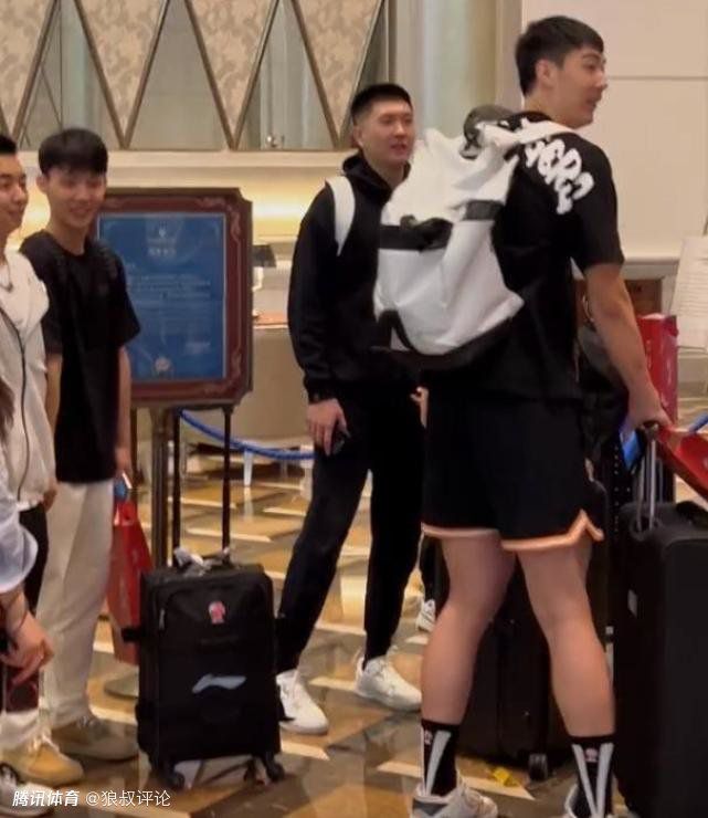 亚洲免费av一区二区